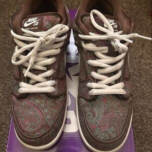 Nike SB Dunk Low Pro Paisley Mens Sneakers